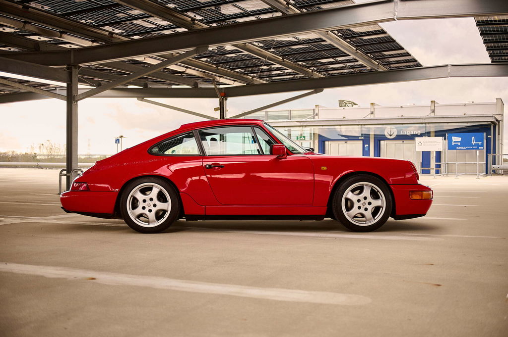 Porsche 964 Carrera 4