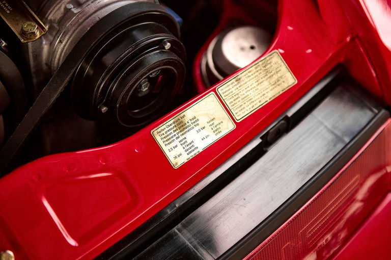 Porsche 964 Carrera 4