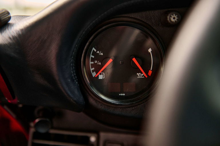 Porsche 964 Carrera 4