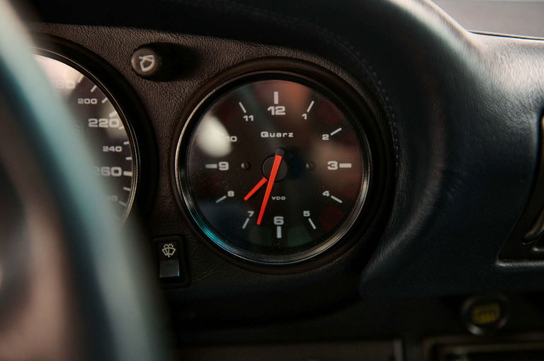 Porsche 964 Carrera 4