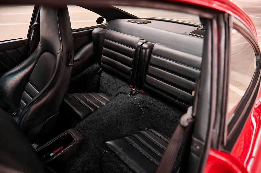 Porsche 964 Carrera 4