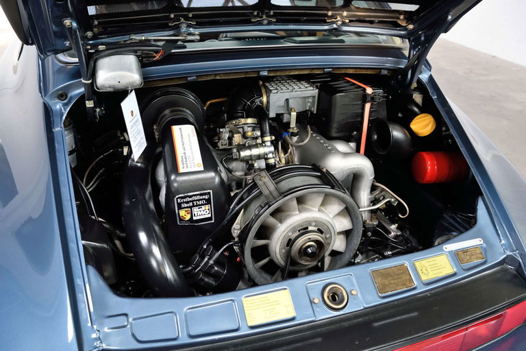 Porsche 911 Carrera 3.2