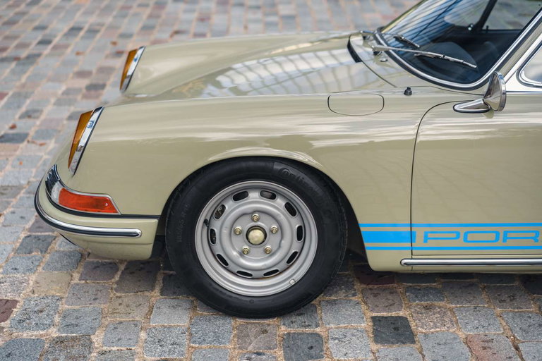 Porsche 911 Modified