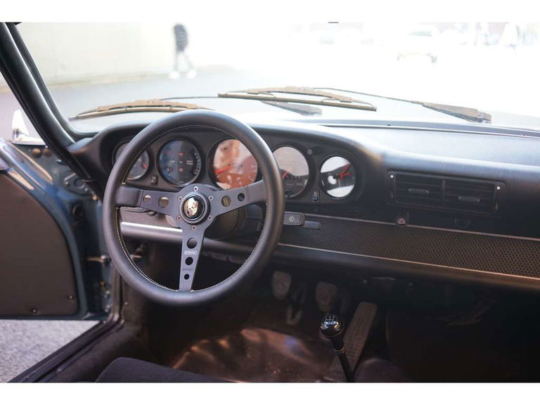 Porsche 911 Backdate