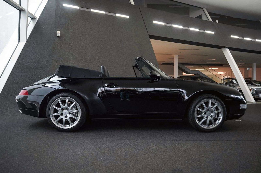 Porsche 993 Carrera 4