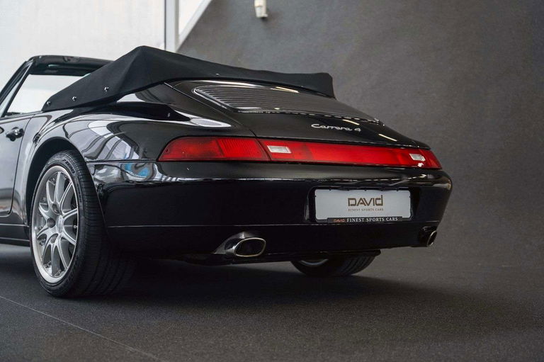 Porsche 993 Carrera 4