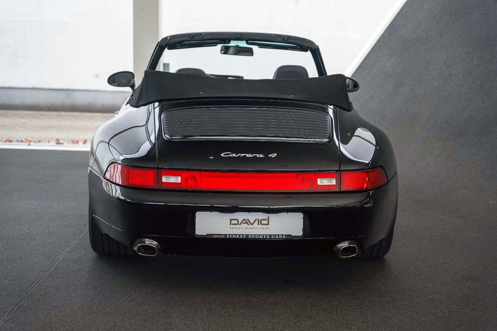 Porsche 993 Carrera 4