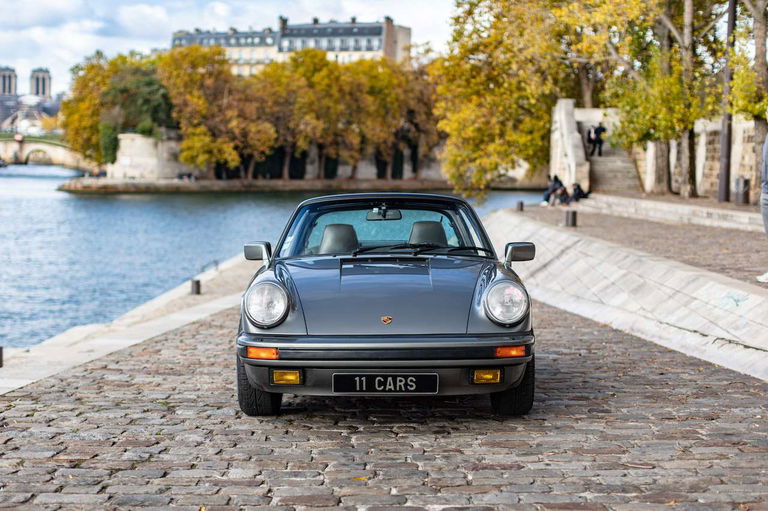 Porsche 911 Carrera 3.2