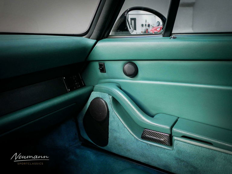 Porsche 993 Carrera 4S