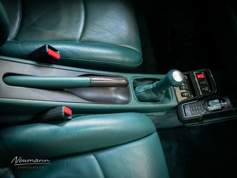 Porsche 993 Carrera 4S