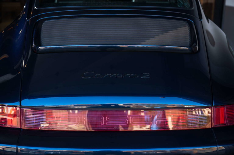 Porsche 964 Carrera 2