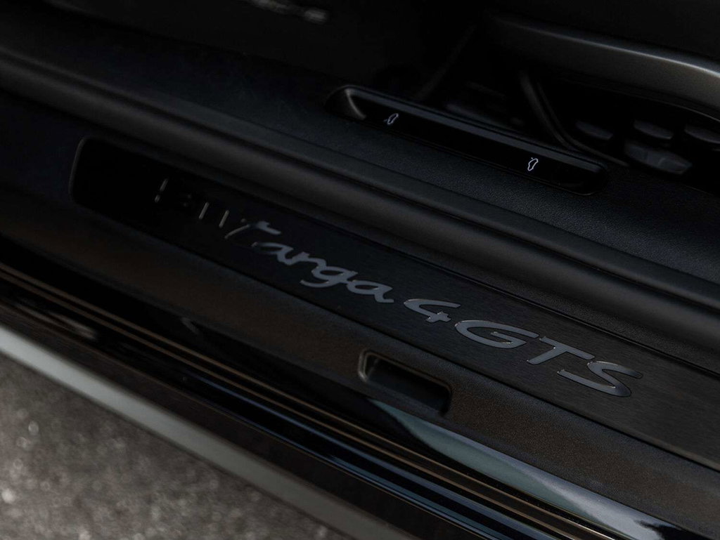 Porsche 992 Targa 4 GTS