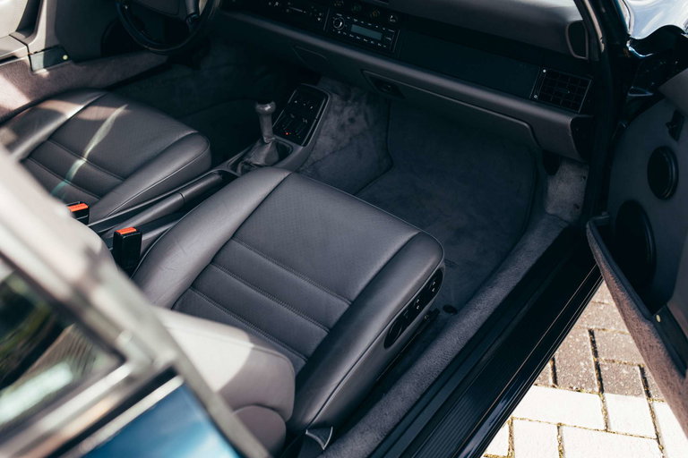 Porsche 964 Carrera 4