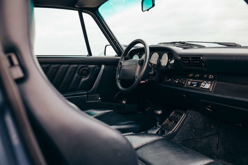 Porsche 964 Carrera 2