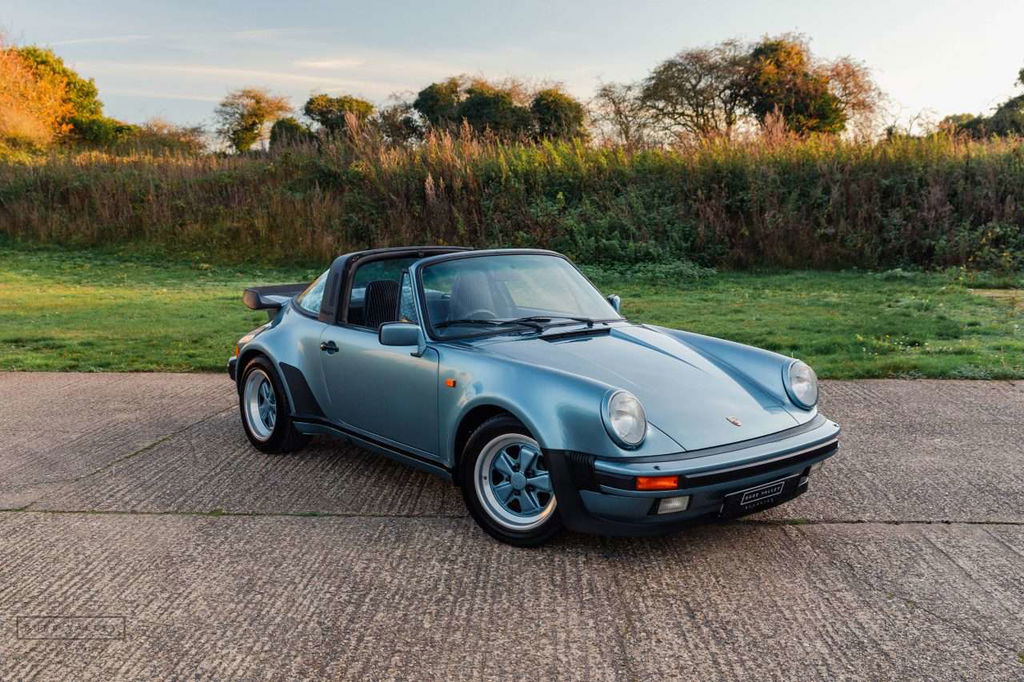 Porsche 911 Carrera 3.2 Supersport