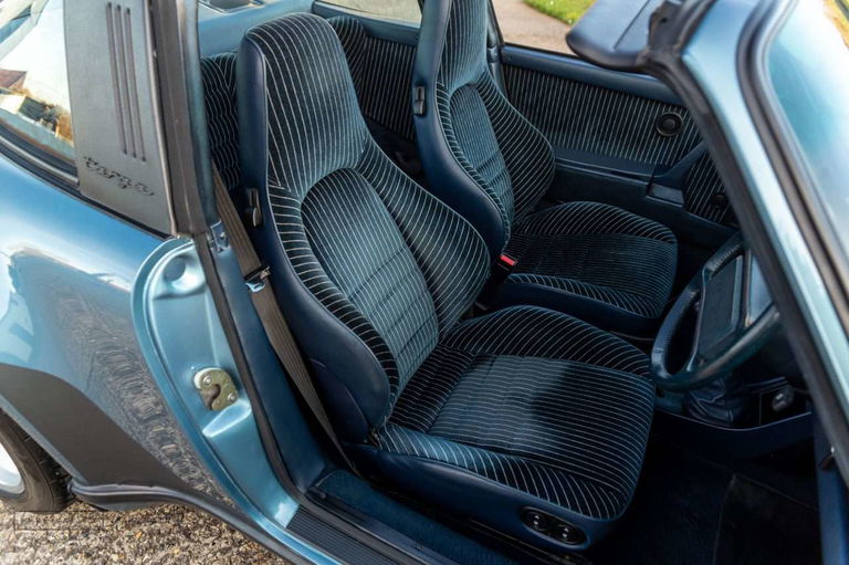 Porsche 911 Carrera 3.2 Supersport