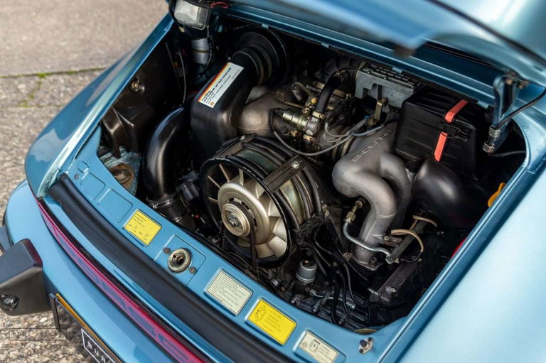 Porsche 911 Carrera 3.2 Supersport