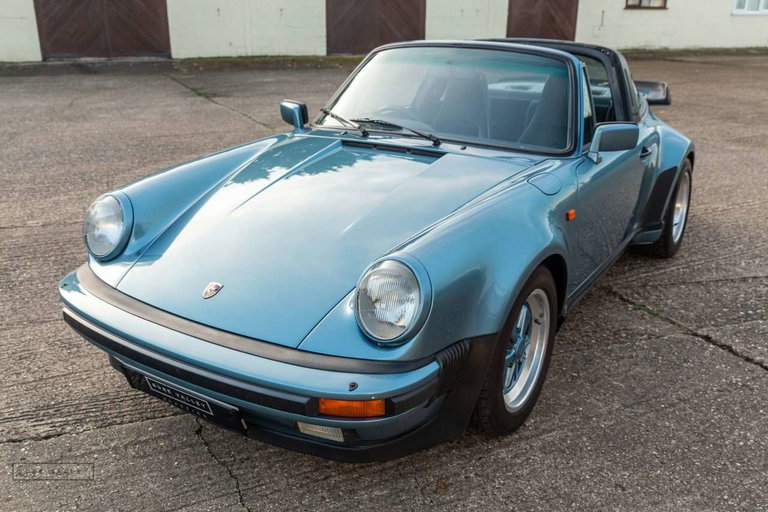 Porsche 911 Carrera 3.2 Supersport