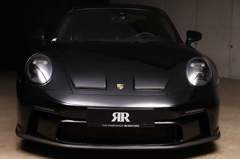 Porsche 992 GT3 Touring