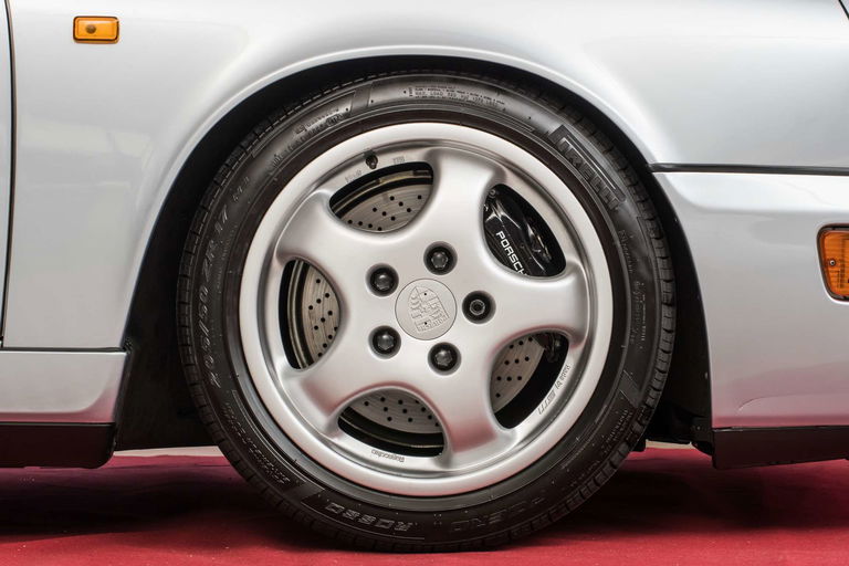 Porsche 964 Carrera RS