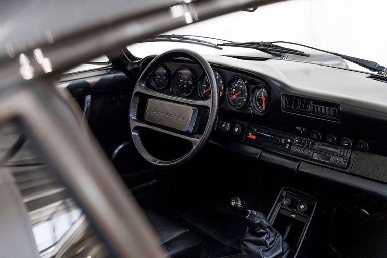 Porsche 911 Turbo 3.3