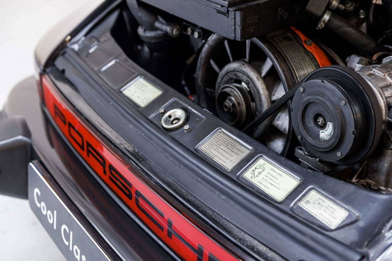 Porsche 911 Turbo 3.3