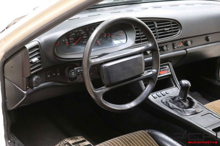 Porsche 944 Turbo Coupé