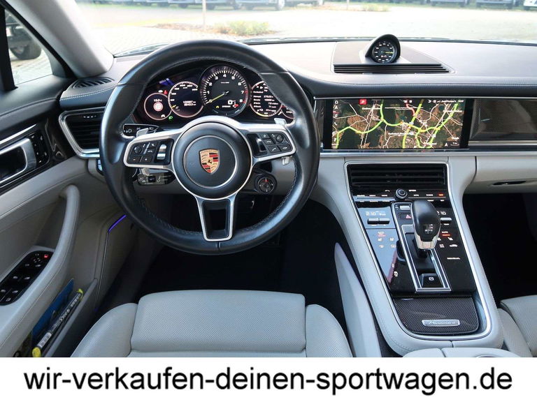 Porsche Panamera 4 E-Hybrid