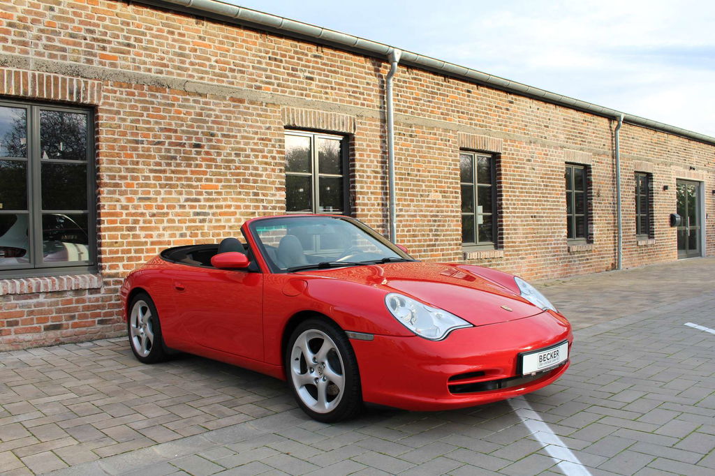 Porsche 996 Carrera