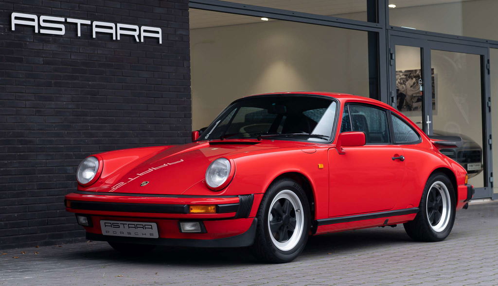 Porsche 911 Carrera 3.2