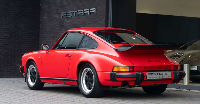 Porsche 911 Carrera 3.2