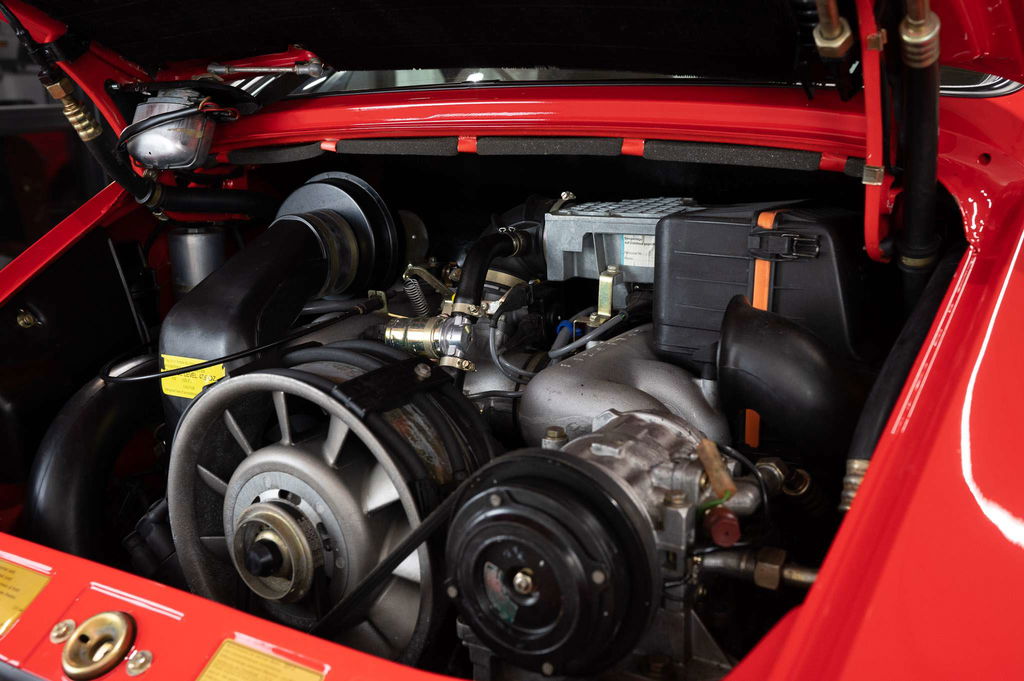 Porsche 911 Carrera 3.2