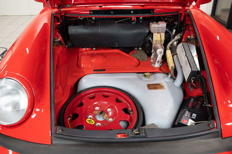 Porsche 911 Carrera 3.2