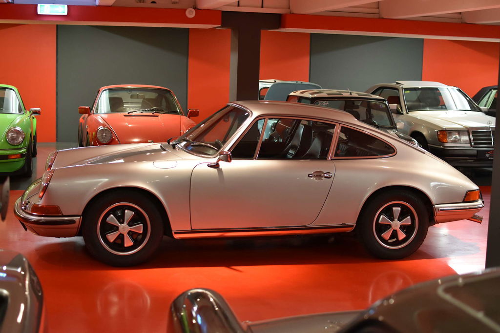 Porsche 911 T