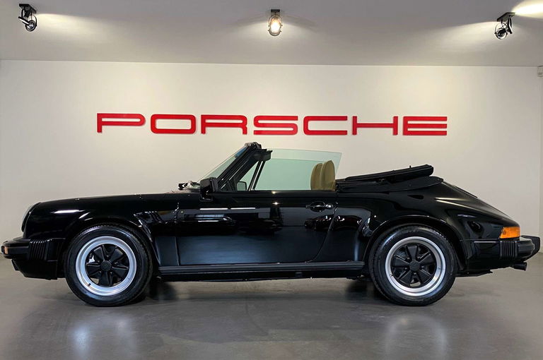 Porsche 911 Carrera 3.2