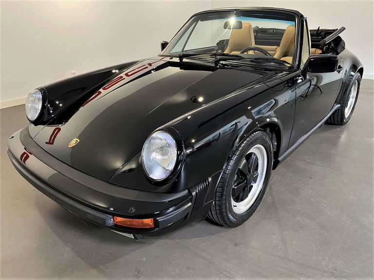 Porsche 911 Carrera 3.2