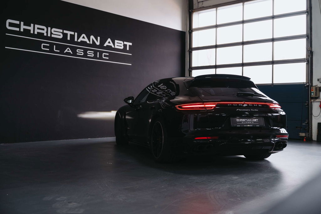 Porsche Panamera Turbo