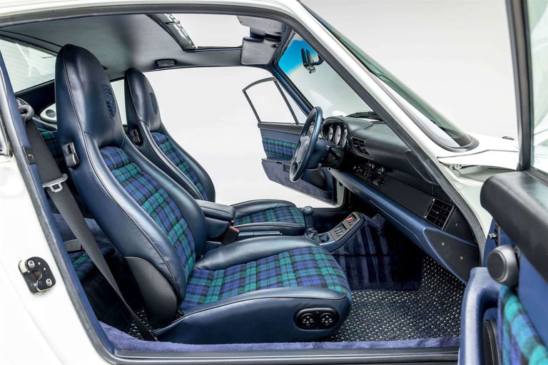 Porsche 993 Carrera 4S