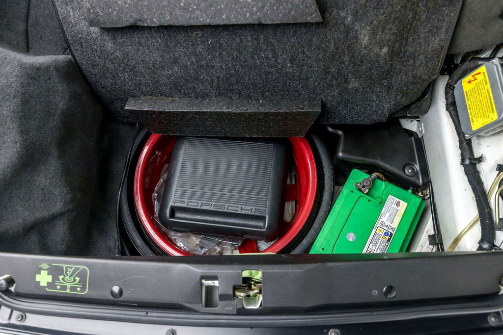 Porsche 993 Carrera 4S