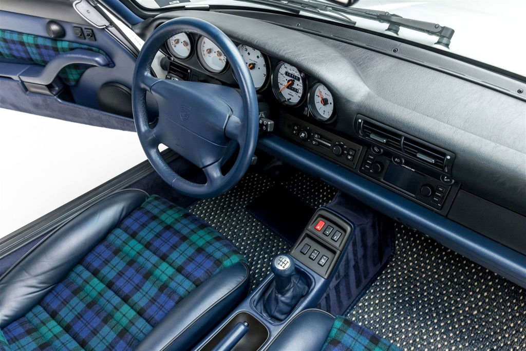 Porsche 993 Carrera 4S