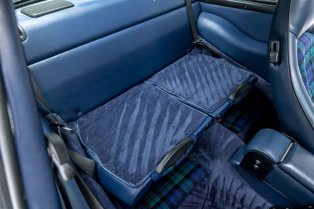 Porsche 993 Carrera 4S