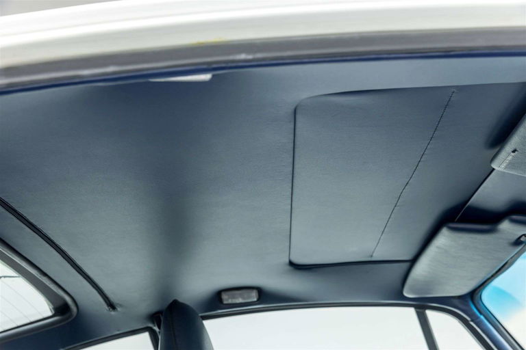 Porsche 993 Carrera 4S