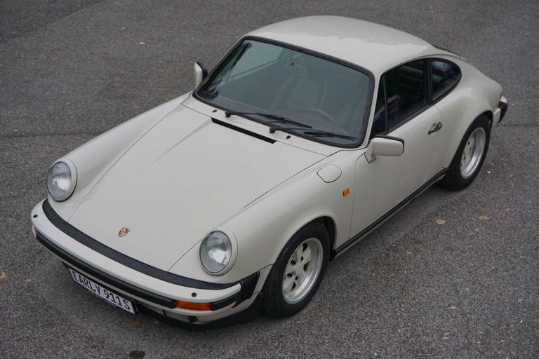 Porsche 911 Carrera 3.2