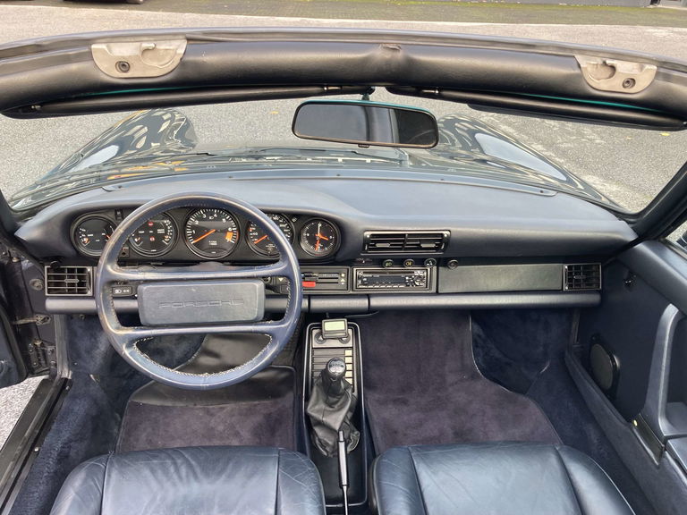 Porsche 911 Carrera 3.2