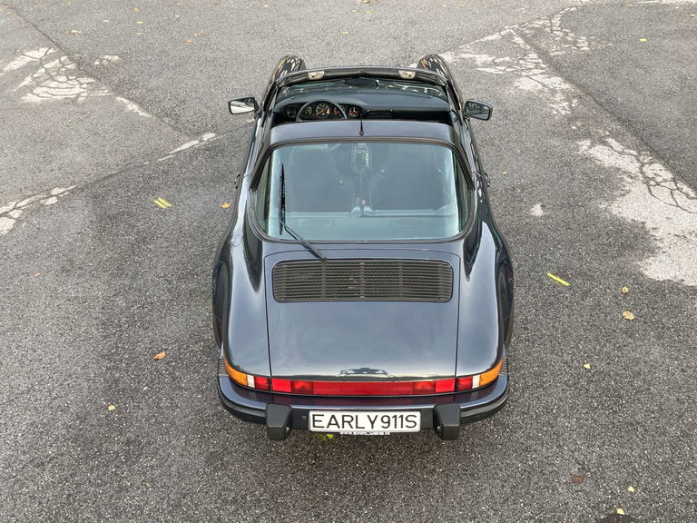 Porsche 911 Carrera 3.2