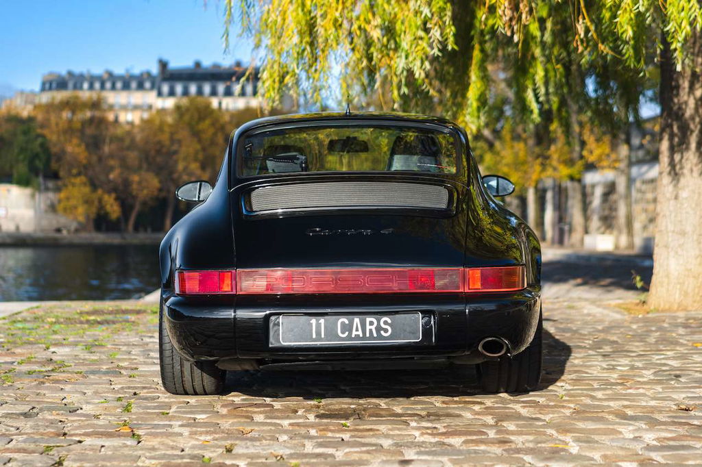 Porsche 964 Carrera 4