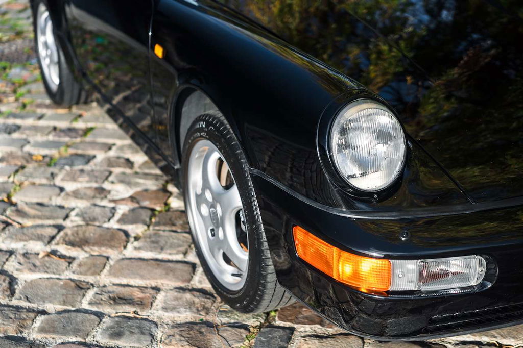 Porsche 964 Carrera 4