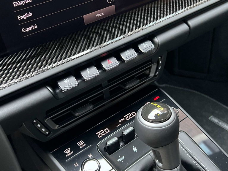 Porsche 992 GT3 Touring