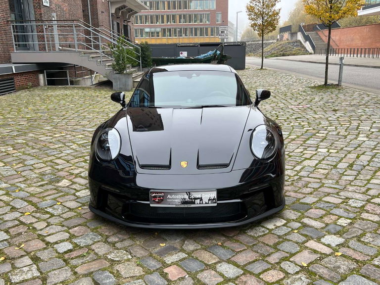 Porsche 992 GT3 Touring