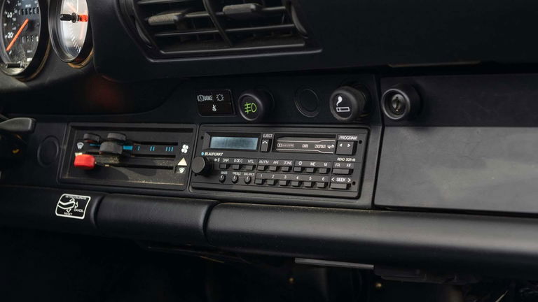 Porsche 911 Carrera 3.2 Speedster (US)